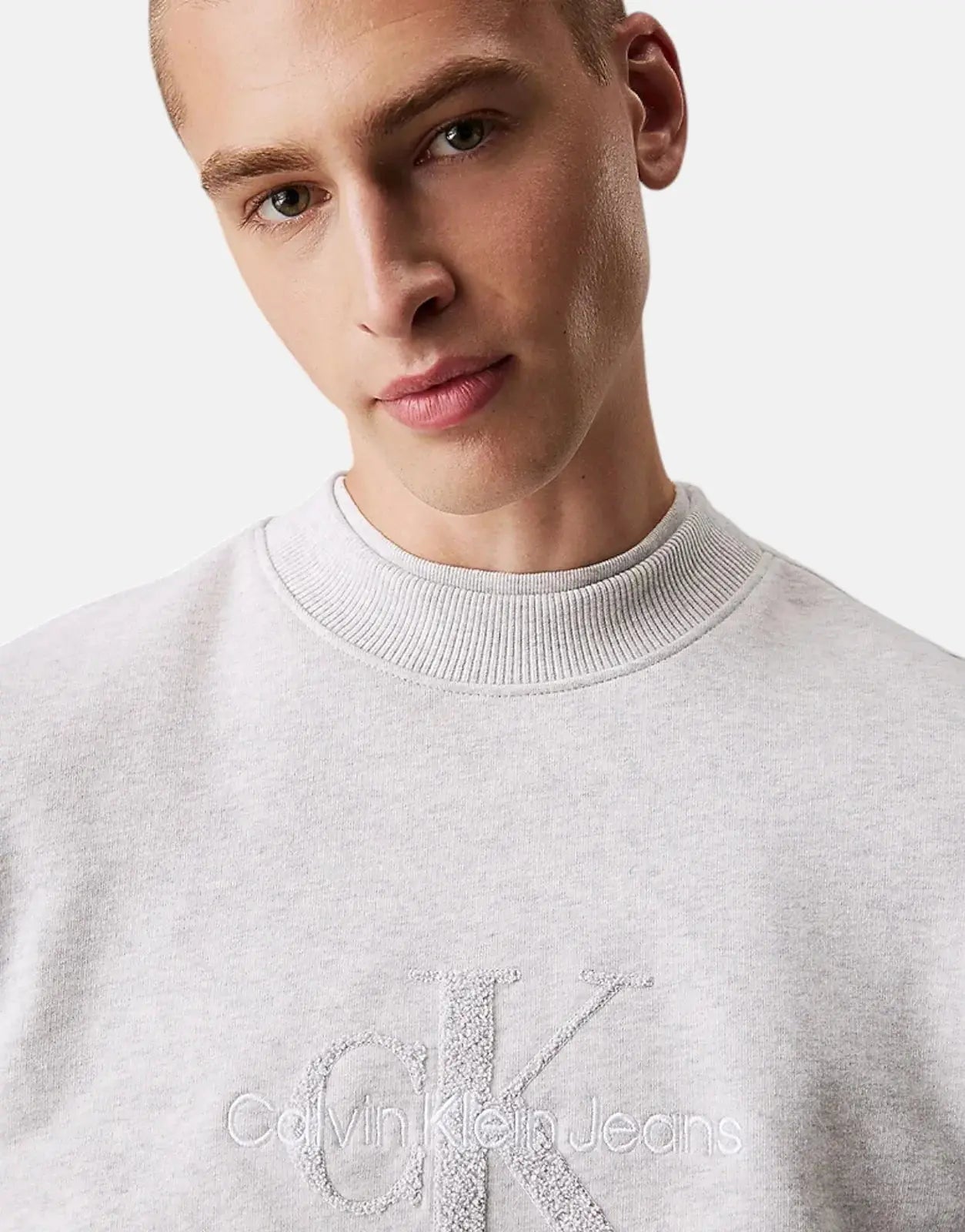Calvin Klein Chenille Monologo Crew Grey Heather