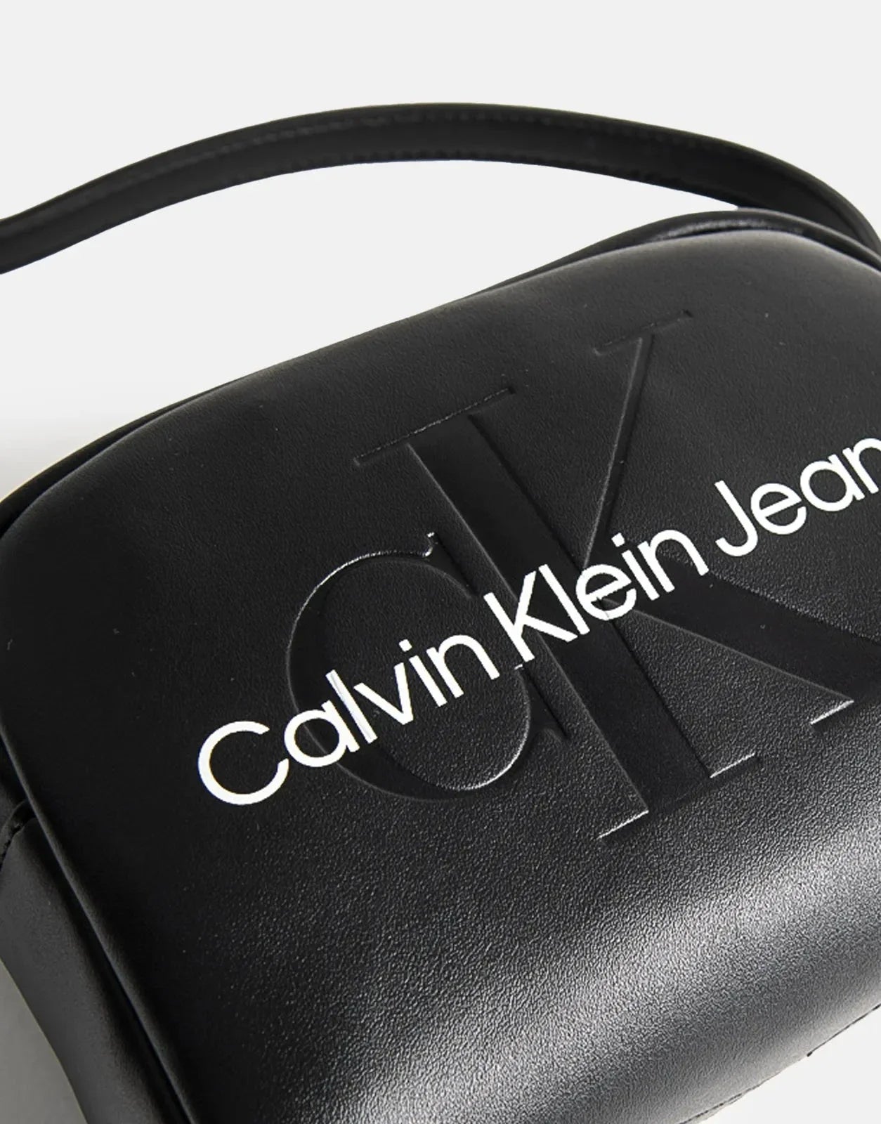 Calvin Klein Sculpted Camera Bag
