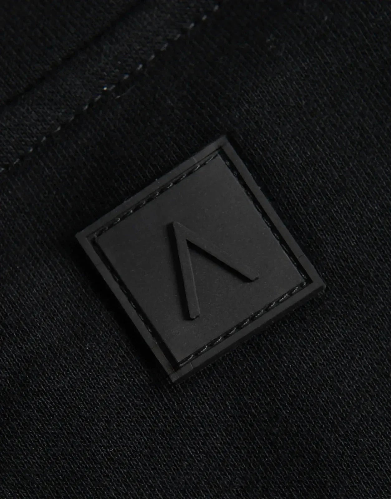 Fade Signature Quarterzip Sweatshirt Black