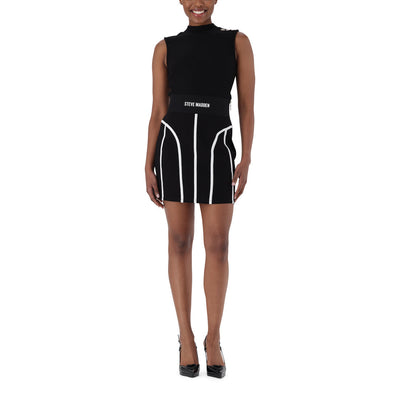 GRACIE TURTLE NECK TOP WITH POPPERS BLACK