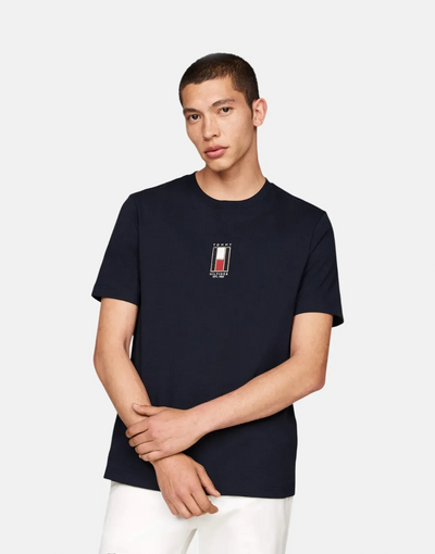 Tommy Hilfiger Vertical Flag Black T-Shirt